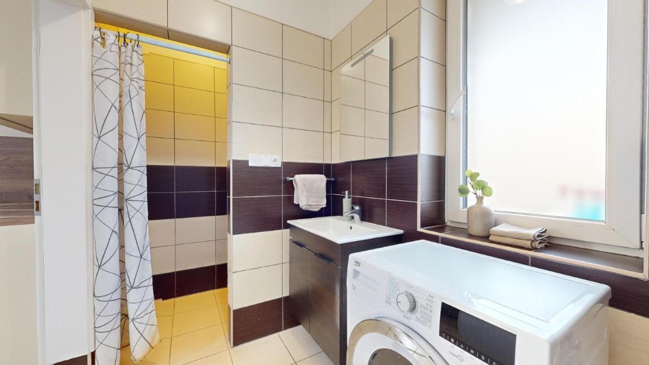 Apartman Dubova Milovice  Luaran gambar