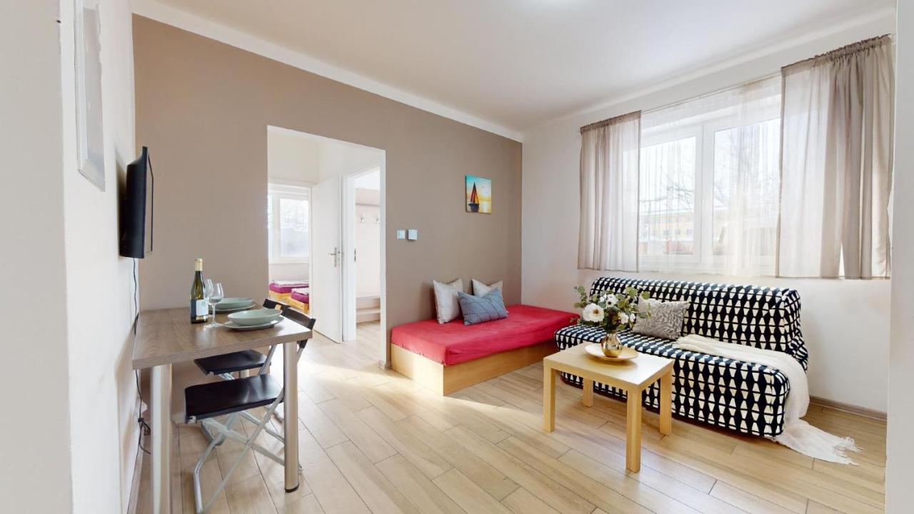 Apartman Dubova Milovice  Luaran gambar