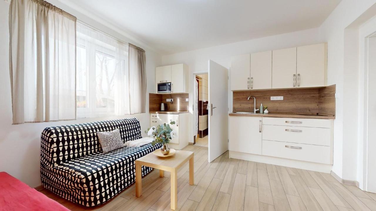 Apartman Dubova Milovice  Luaran gambar