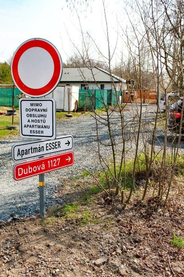 Apartman Dubova Milovice  Luaran gambar