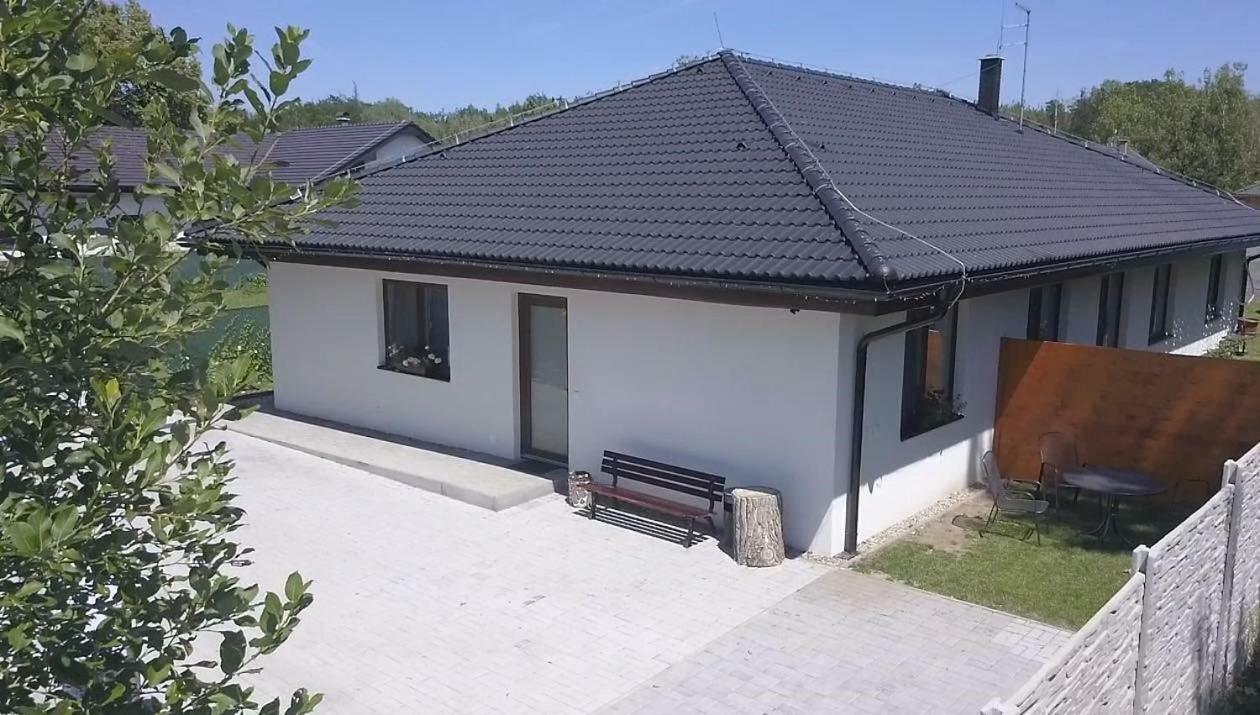 Apartman Dubova Milovice  Luaran gambar